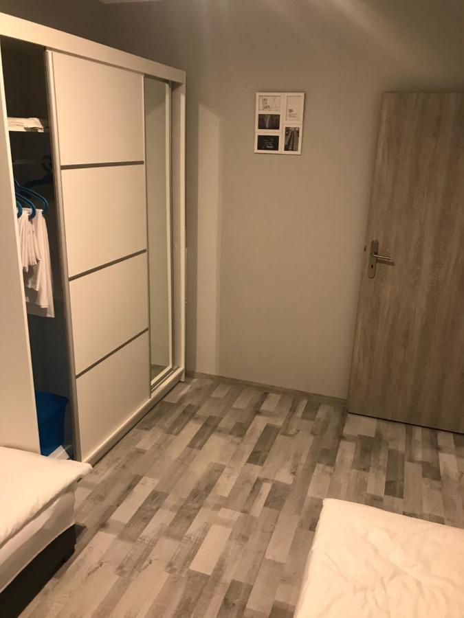 Apartament C18 옐레니아구라 외부 사진