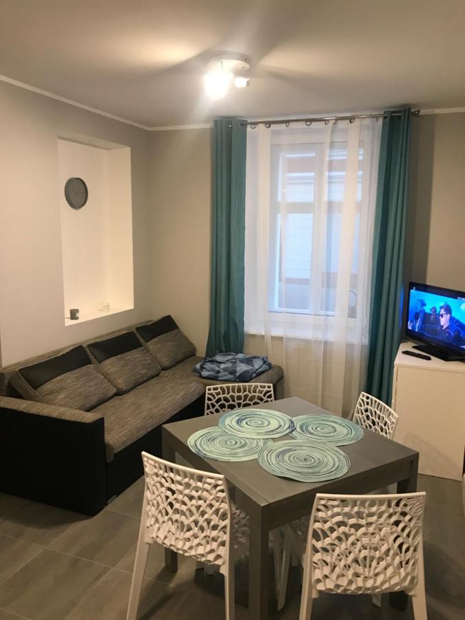 Apartament C18 옐레니아구라 외부 사진