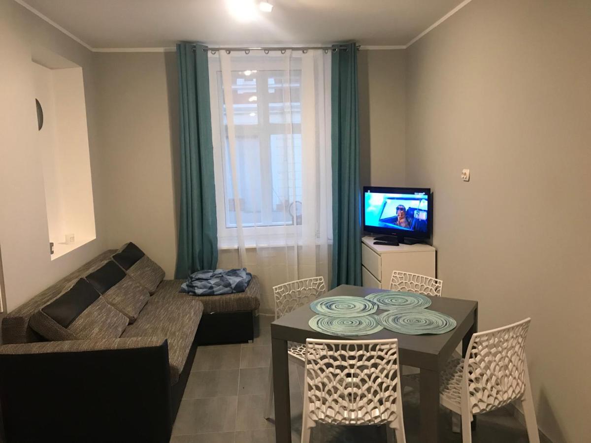 Apartament C18 옐레니아구라 외부 사진